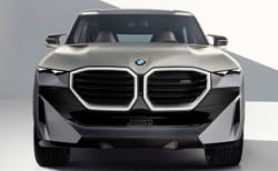 BMW M'den 750 bg'lik PHEV konsepti