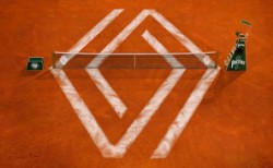 Renalt'dan tenise destek