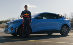 Ford Formula 1'e geri dönüyor