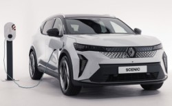 Renault Scenic artık elektrikli bir SUV