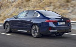 Yeni BMW 5 Serisi ön siparişe açıldı
