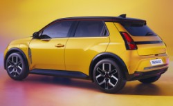 Şehrin yeni pop ikonu Renault 5 Türkiye'de