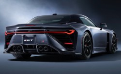 Toyota, iki yeni GR spor otomobilini tanıttı