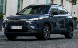 Toyota 2025'te satışlarını %51 artırdı