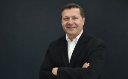 Otomotiv Gazetecileri Derneği'nin yeni başkanı Murat Öztürk oldu