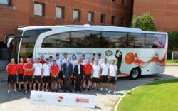 Mercedes'in basketbola desteği sürüyor