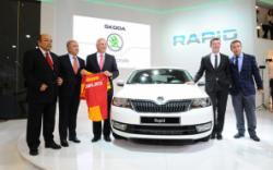 Skoda Rapid ön satışta...