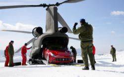 Ferrari FF'i uçurdular
