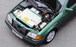 Mercedes eski elektriklilerini ortaya çıkardı...