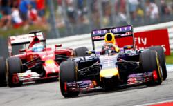 Zorlu Macaristan GP’sinin galibi Ricciardo!