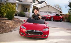 Çocuklara özel 500 dolarlık Tesla Model S!